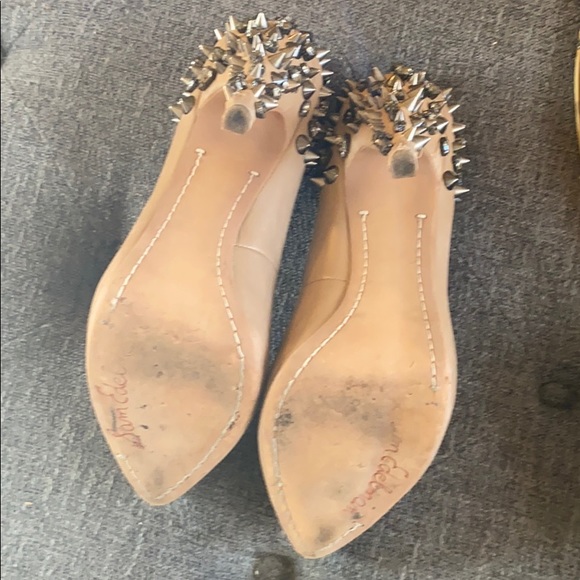 Sam Edelman nude spiked heels - Picture 4 of 5